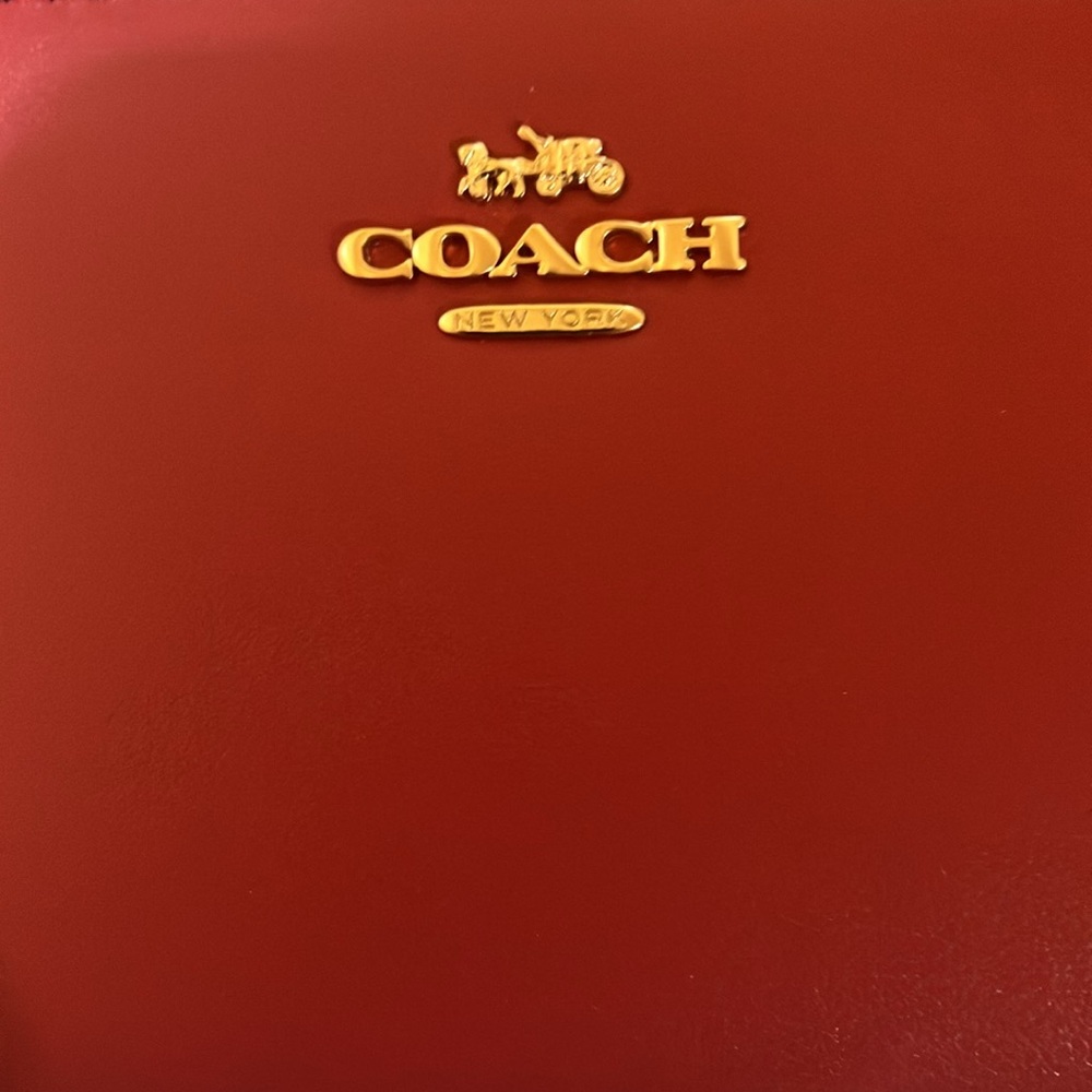Coach BP Smth slim Accordian Zip around Red Apple leather wallet - Picture 6 of 9